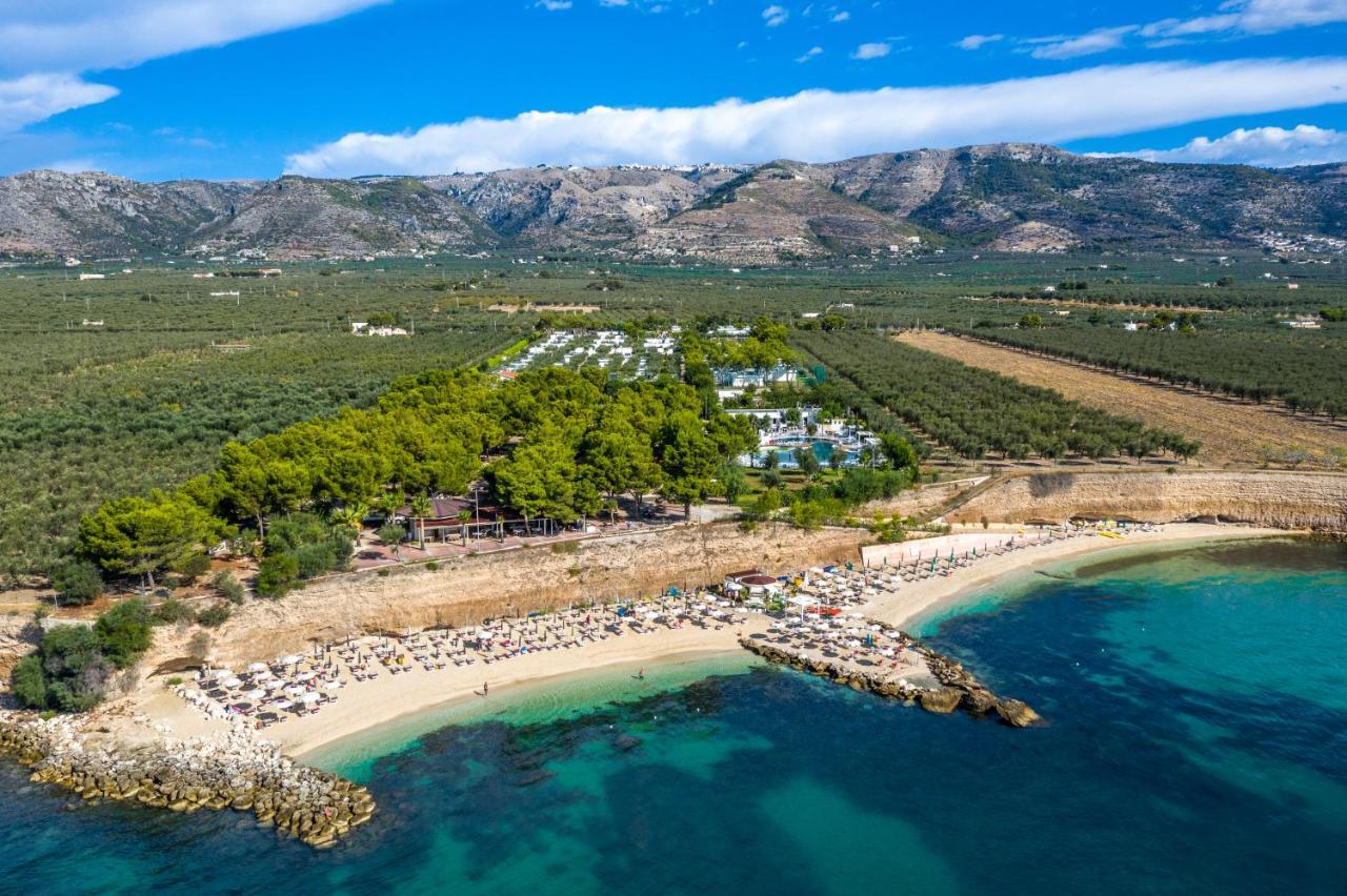 Villaggio Baia Del Monaco Manfredonia Exterior foto