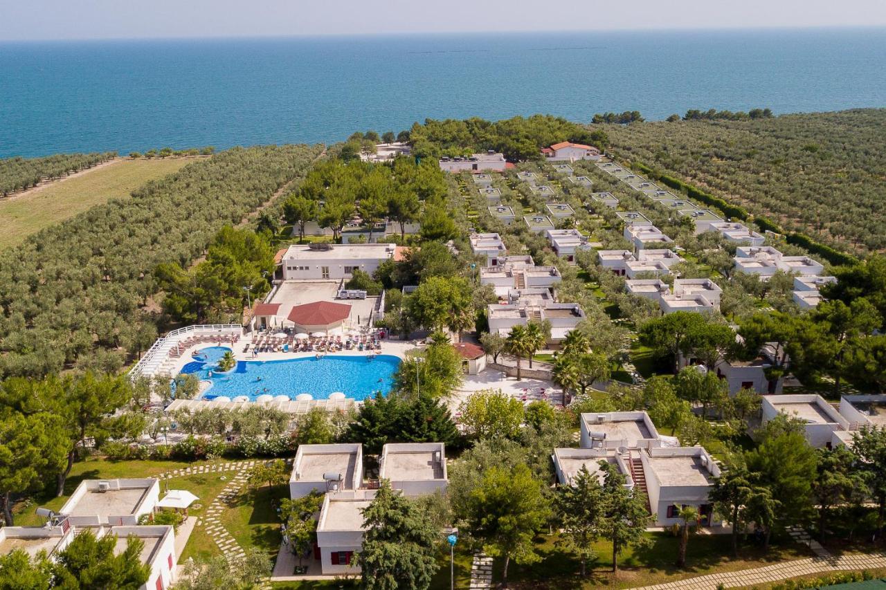 Villaggio Baia Del Monaco Manfredonia Exterior foto