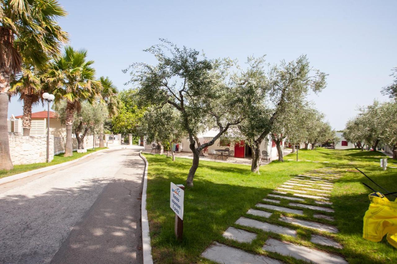 Villaggio Baia Del Monaco Manfredonia Exterior foto