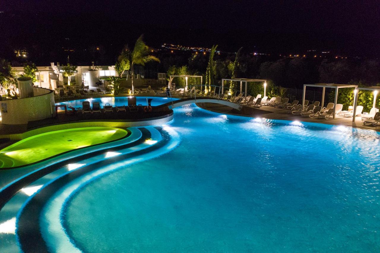 Villaggio Baia Del Monaco Manfredonia Exterior foto